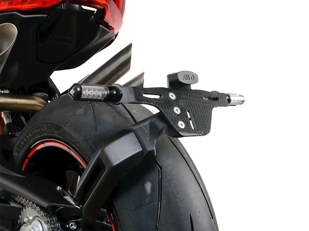 Affare PORTATARGA R&G MV AGUSTA SUPERVELOCE 800 2020-