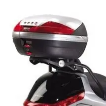 Saldi Givi SR102 - Portapacchi specifico per valigie MONOKEY Piaggio X8 04-08