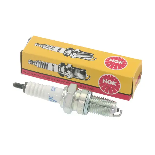 Candela NGK CR7HSA Stock 4549 per KAWASAKI KLX CAF-CBF-CCF-CCS-CDF 125 2010 - 2013 Prezzo Di Fabbrica
