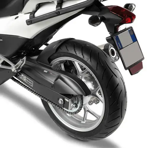 Acquista Ora GIVI PARAFANGO COPRICATENA INTEGRA H.700'-NC7
