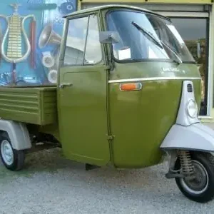 COPPIA PANNELLI BIANCHI CON CUCITURE AZZURRE PIAGGIO APE MP PORTE LATERALI Prezzo Ridotto